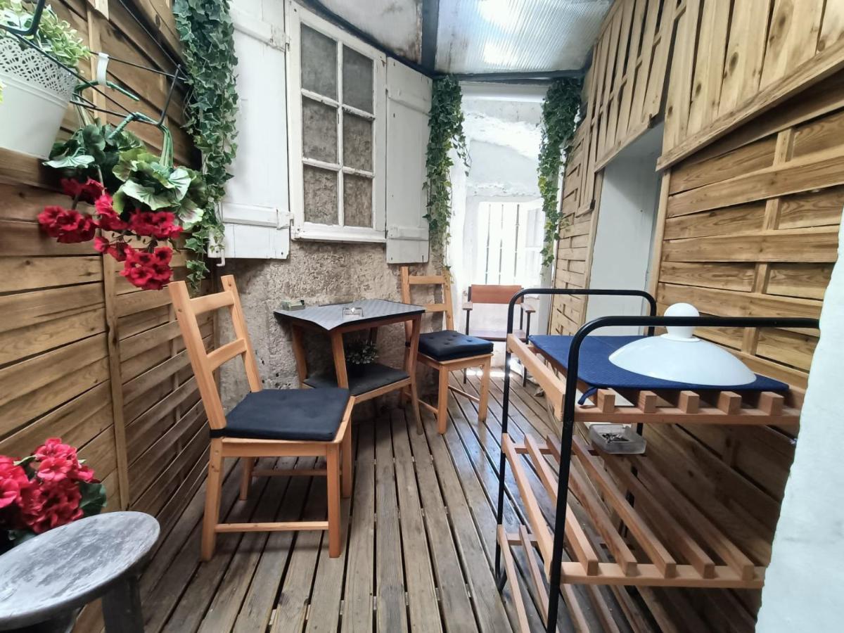 Now Bastidor Jovial Hostel Lisbon Bagian luar foto